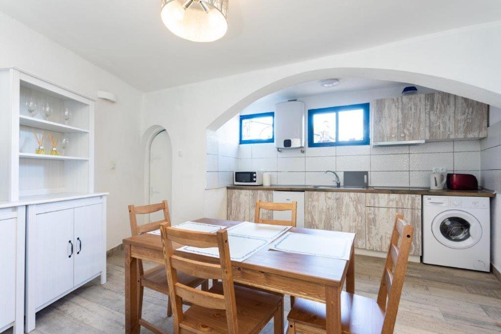 Tenerife Casa de Sancho Pansa Apartment with Terrace And Garden 600m2 And Ocean And Teide View