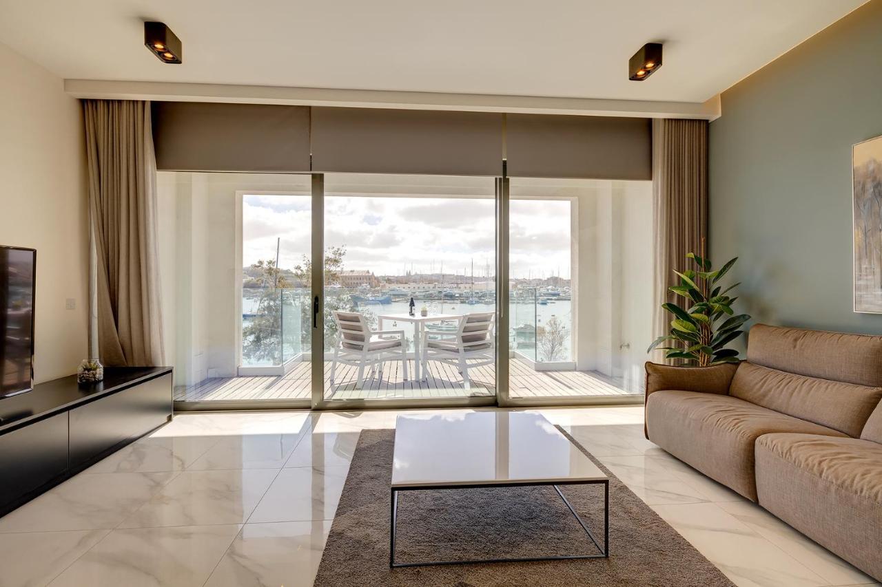 Luxury Apartment with Valletta And Harbour Views 1