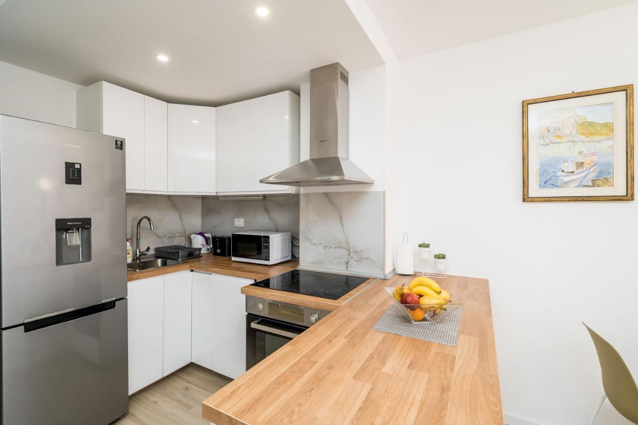 Apartment Nava - New And Spacious Gem in the Port 2