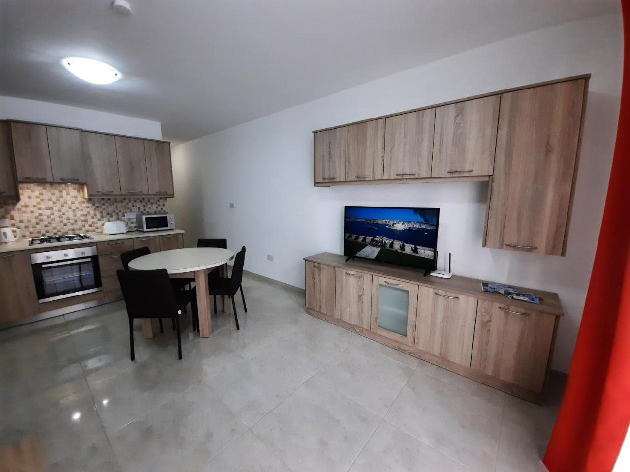 Side Sea View Porto Paolo B 2