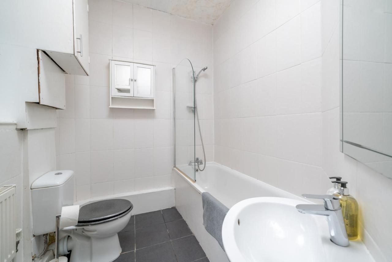 Soho Apartment Sleeps 4, Covent Garden & Leicester Square (Adults Only) 1