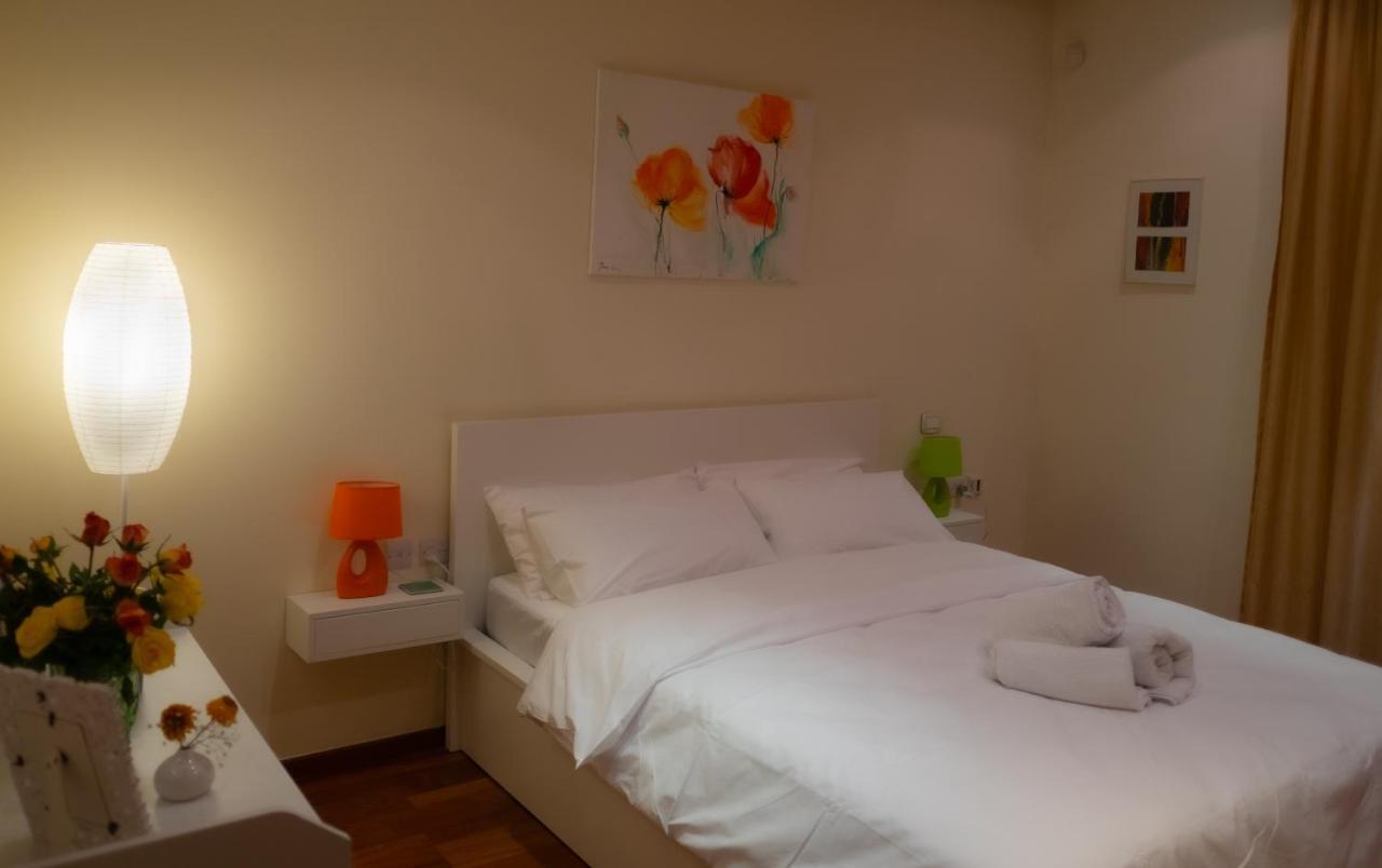 Valletta Collection - Merchant Str Apartment with Large Yard 2