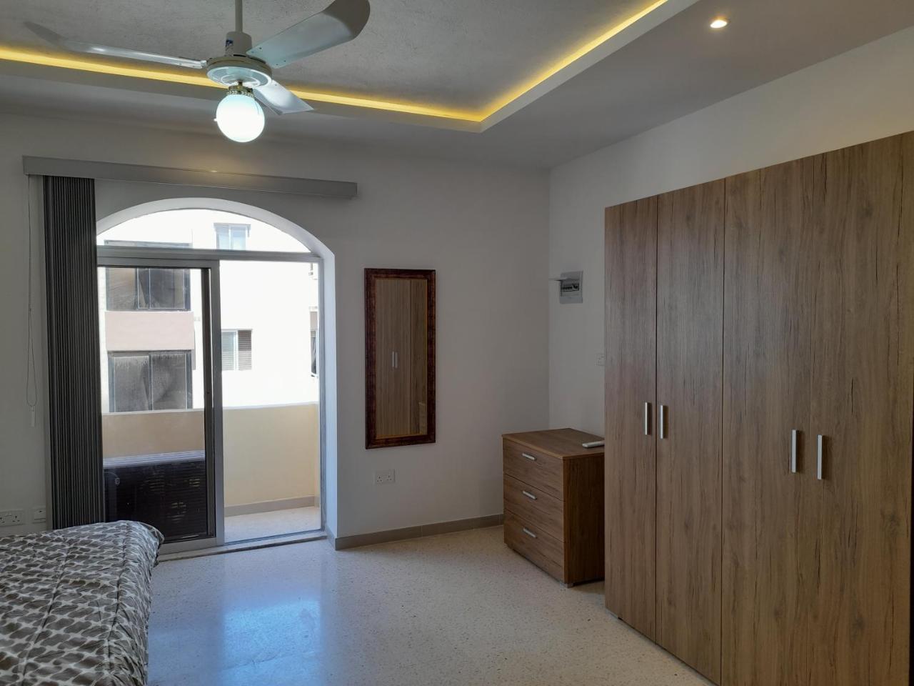 Nicely Furnished Holiday Apartment in Bugibba 1