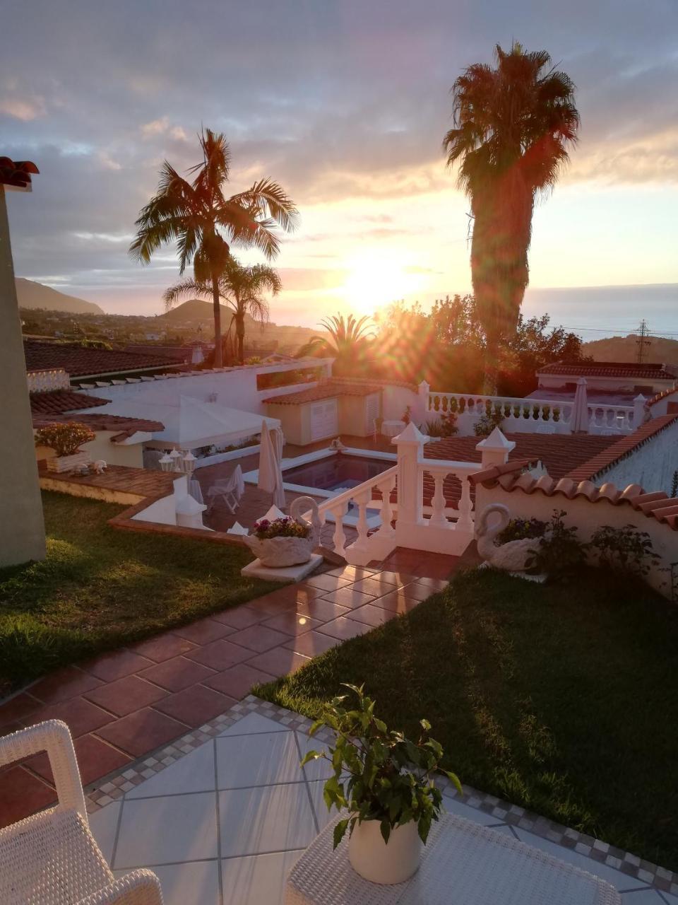 Studio Heidi (Adults Only) 1