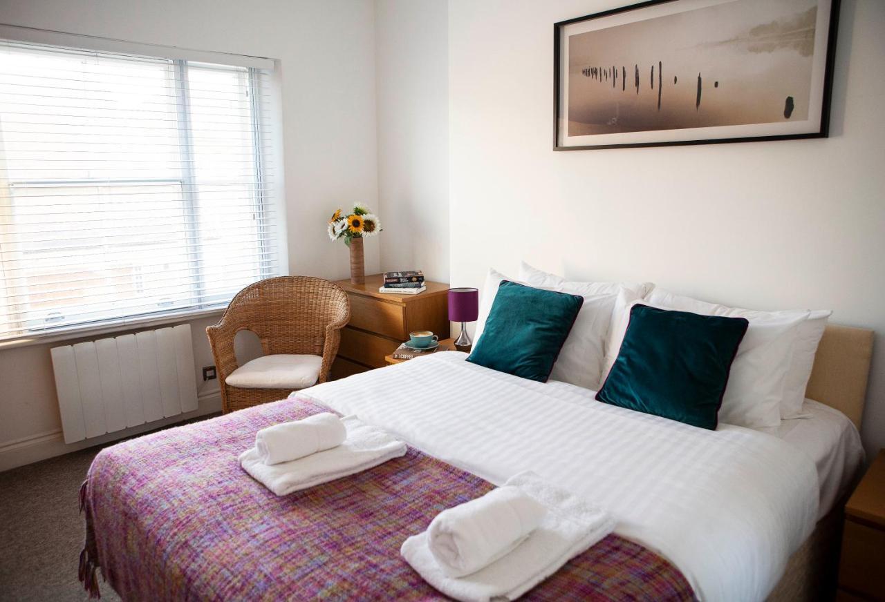 Apt 2, Opera House by Indigo Flats 1