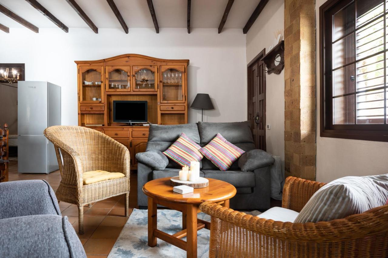 Pradera de Melo Heated Pool on Request-Wifi-Bbq 1