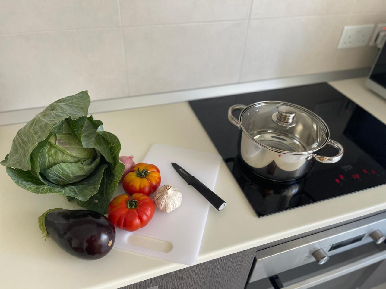 New & Comfortable 7sun Apartments Near Sandy Beach 1