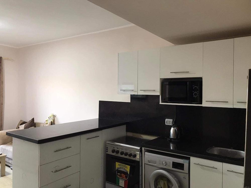 Charming 1-Bed Apartment in Hurghada Aldau Heights 2