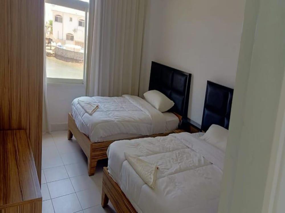 Hurgadian Luxurious Villa Adan El Mamsha Long And Short Term 1