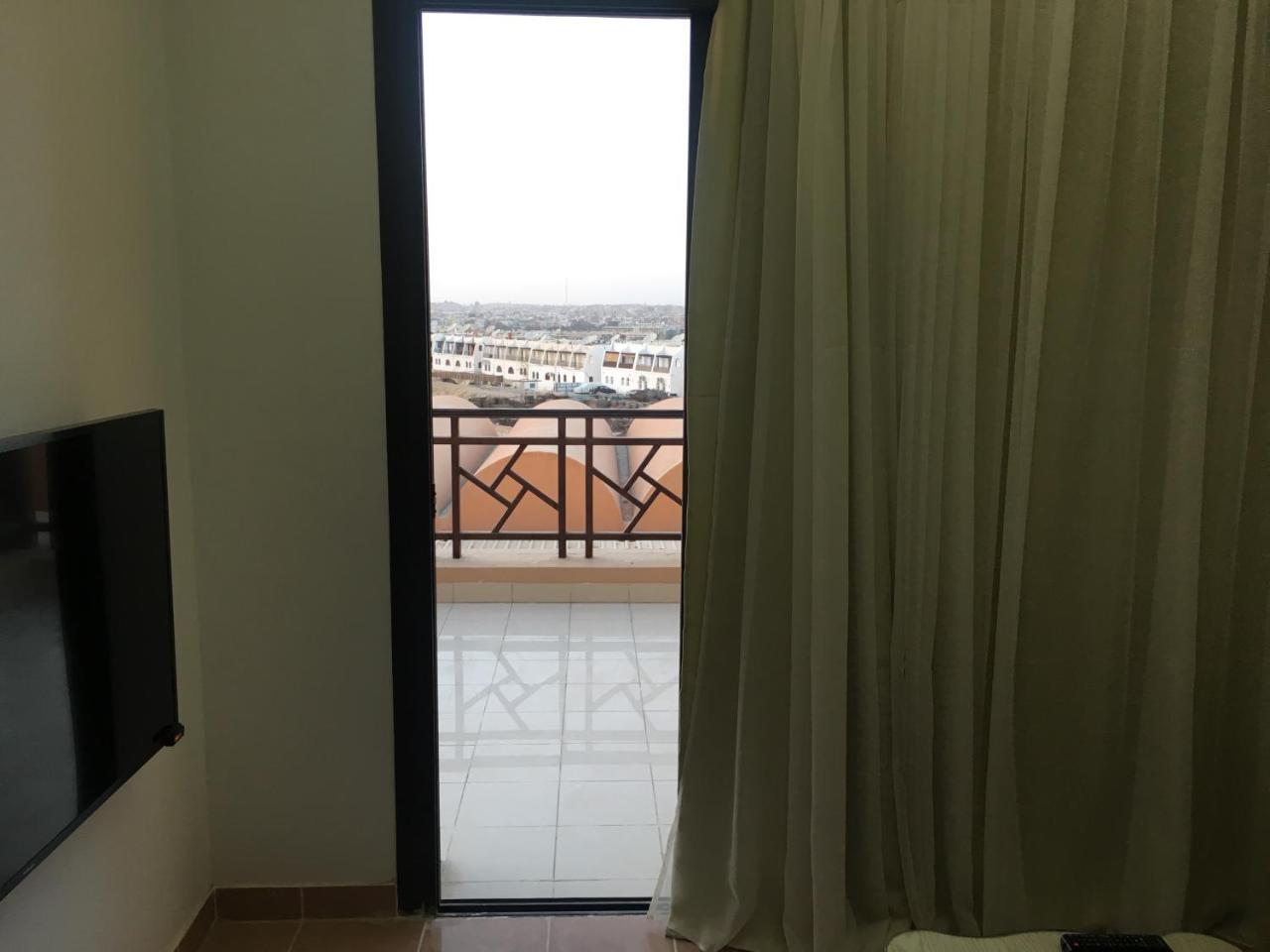 Sea View One Bedroom in Hurghada - H105 2