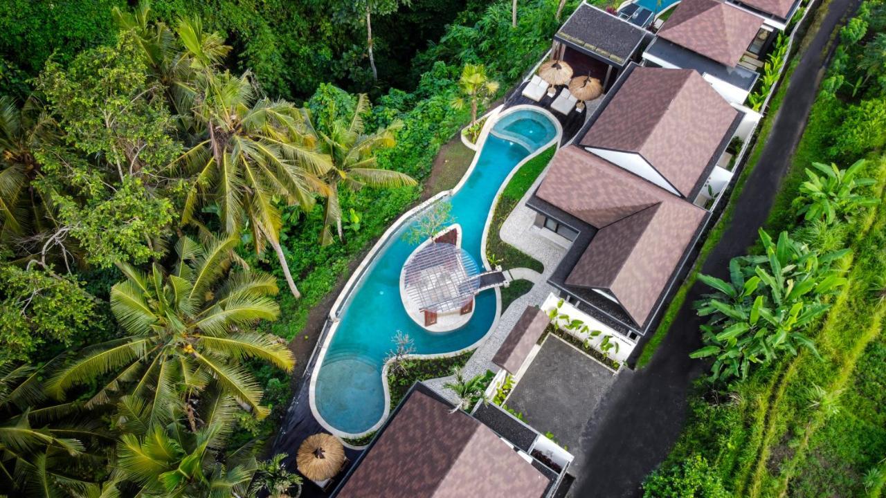 Villa Teratai by Balisuperhost 1