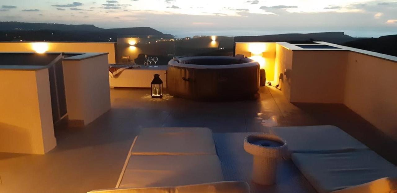 Lovelypenthouse Withjacuzzi Country&Seaview