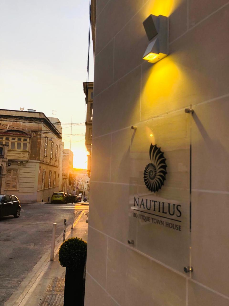 Nautilus Boutique Townhouse