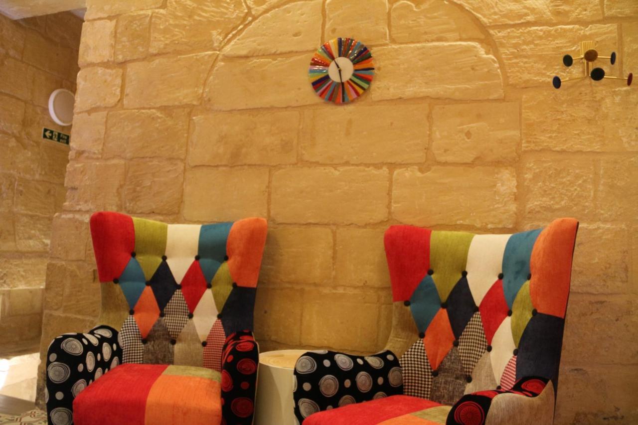 Malta's Naughtiest Cabaret (Adults Only) 1