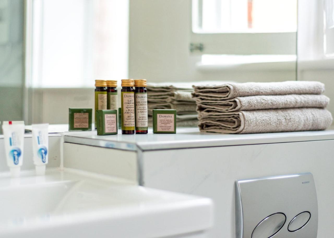 Arcore Premium Apartments Broad Court & Shelton Street 1