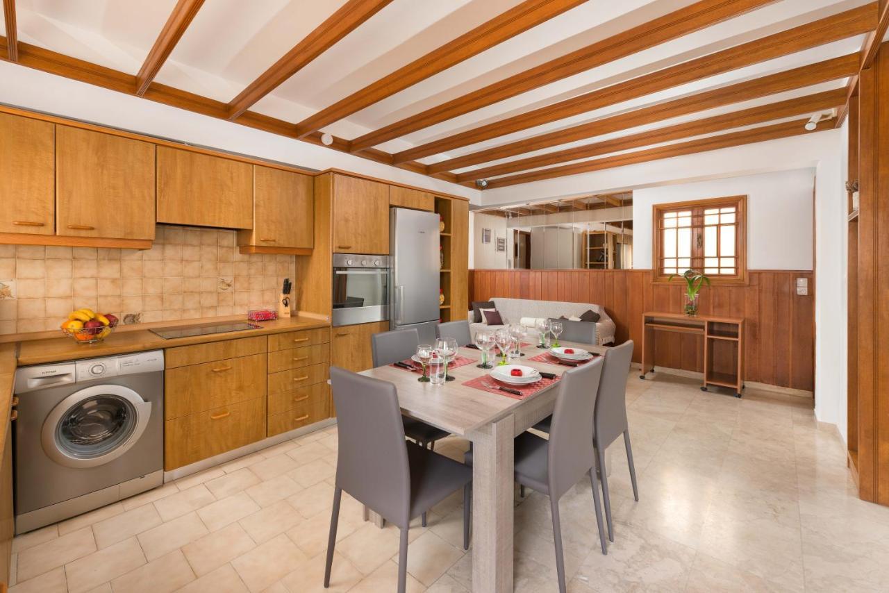 Sebastian's Amazing Apartment Rhodes Town 2