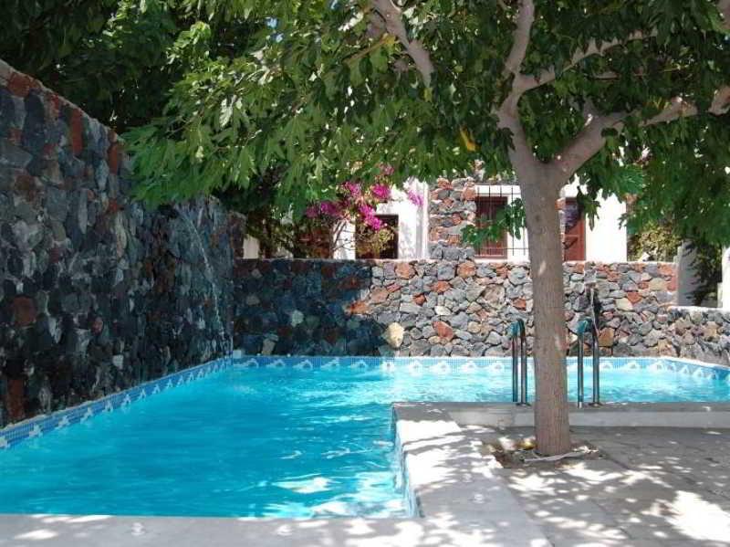 Santorini Reflexions Sea 1