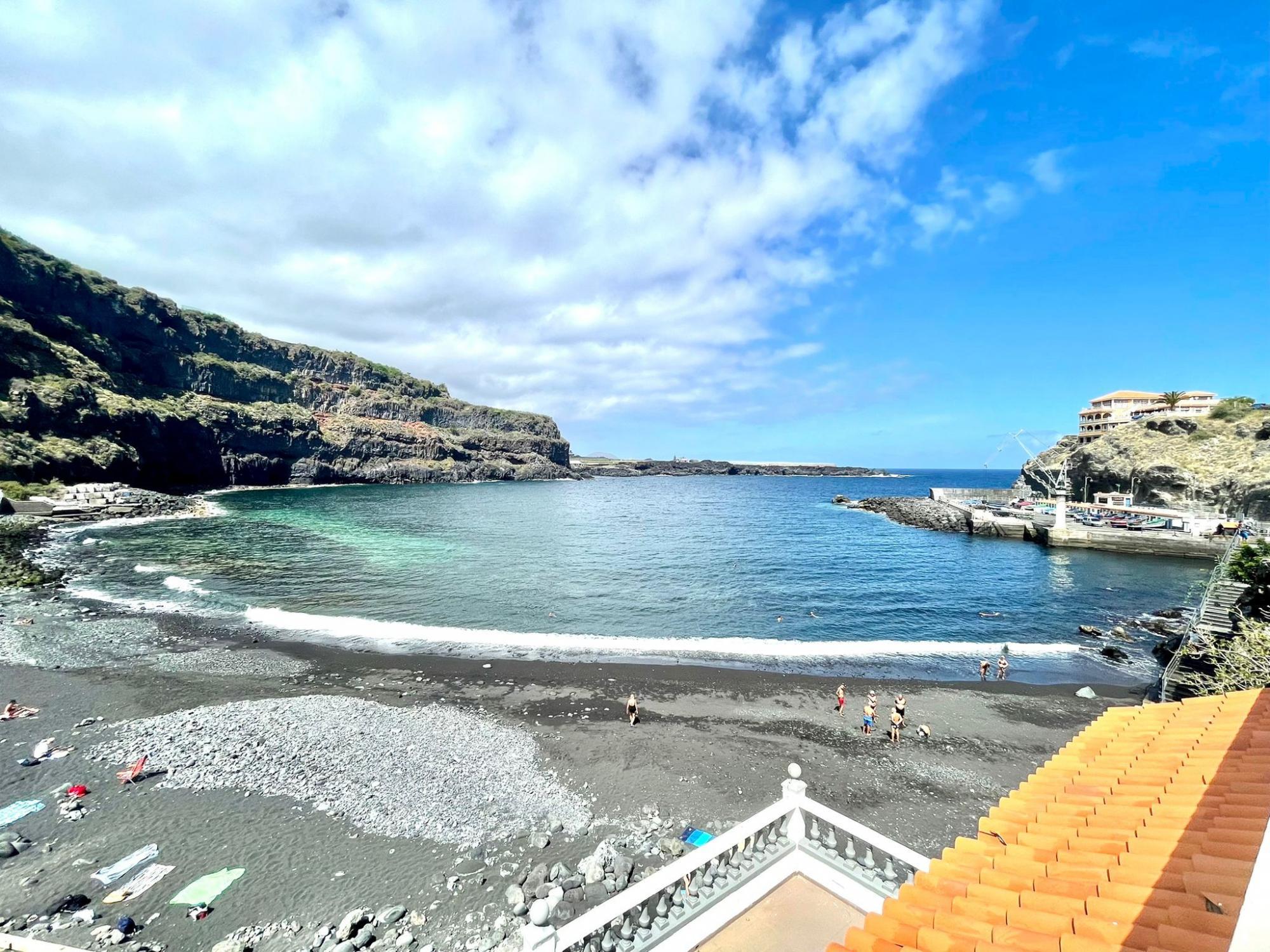 Studio with Wonderful Ocean View And Wifi 2