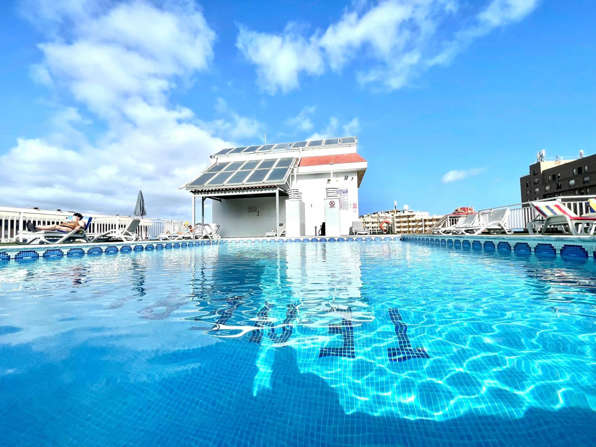 Cozy Reformed Studio, Wifi, Pool, Near the Beach 1