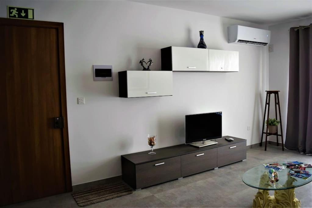 Lovely 3-Bedroom Apartment in L-Iklin 2