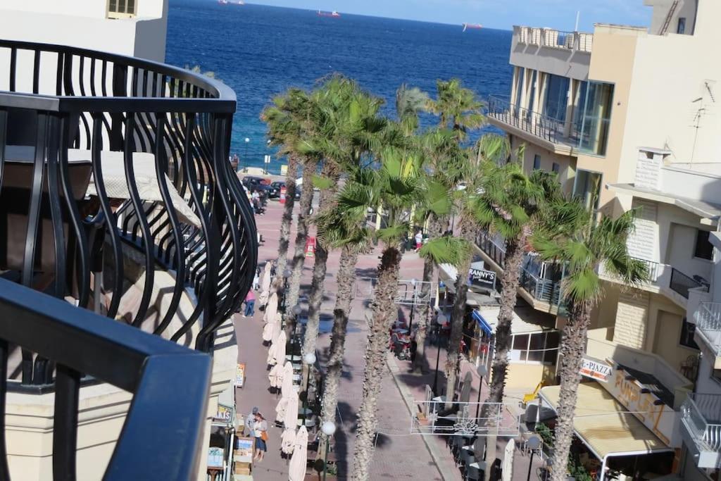 Perfect Tourist Accommodation in Bugibba Square! 2