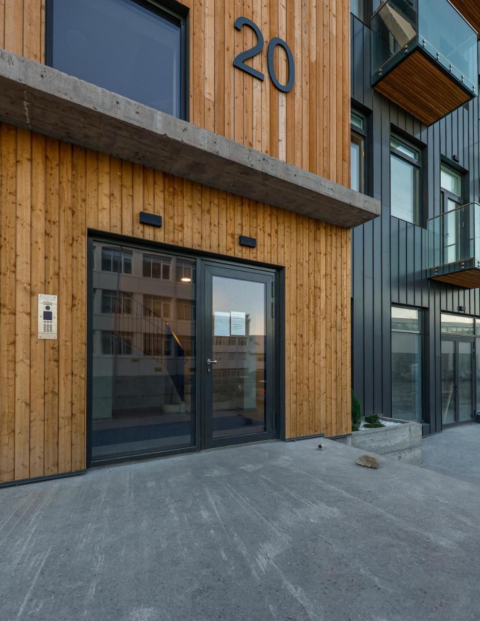 Center Apartments - Esja 1