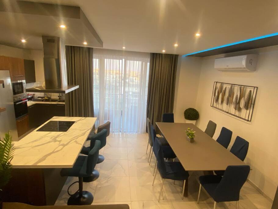 Designer 3 Bedroom / Bathroom Apartment in Swatar. 2