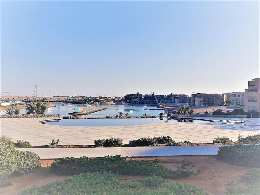 Water Side - Luxurious Ground Floor 3 Bd Apartment in El Gouna-Red Sea 1