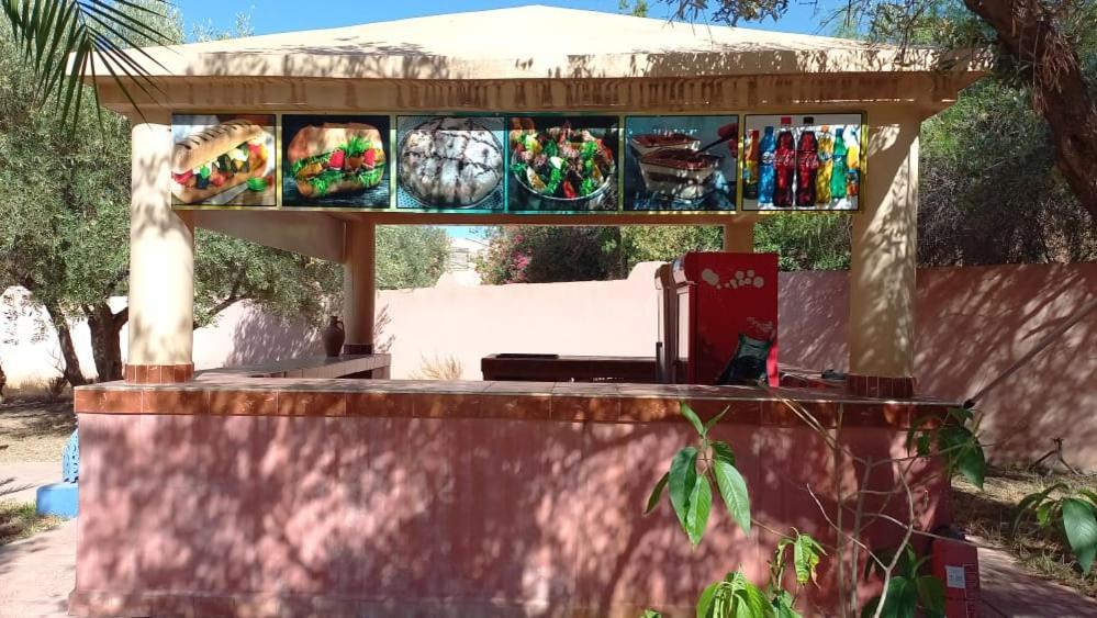 Las Palmeras Guest House 1