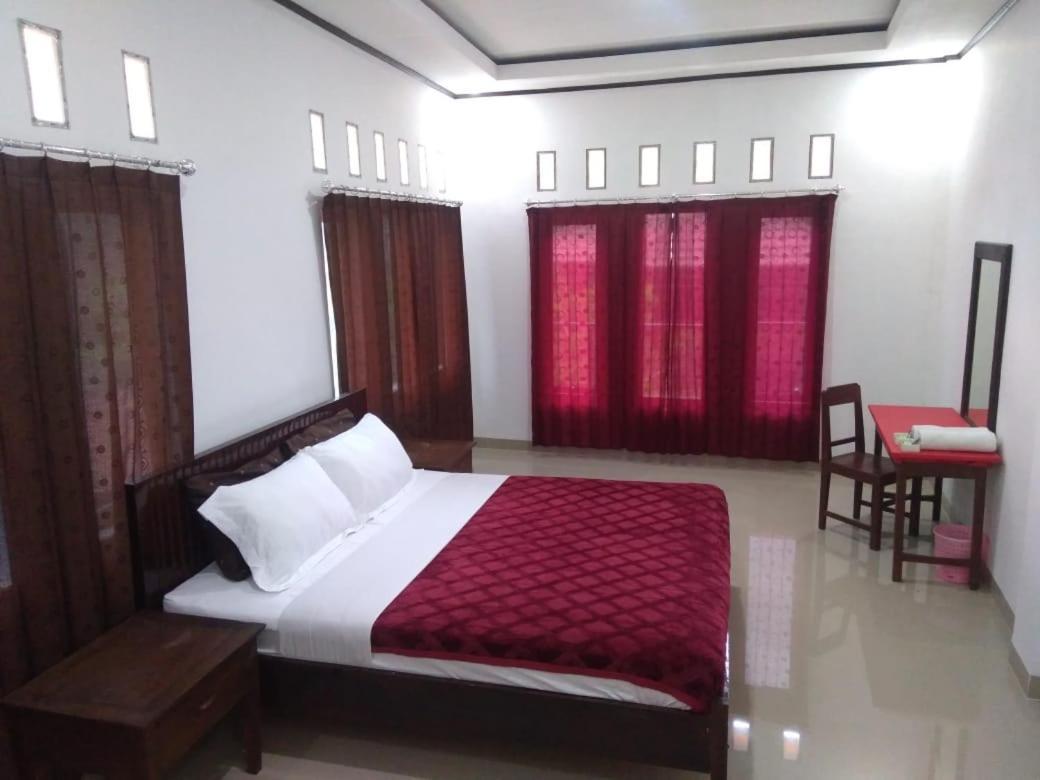 The Sanduk Homestay 2