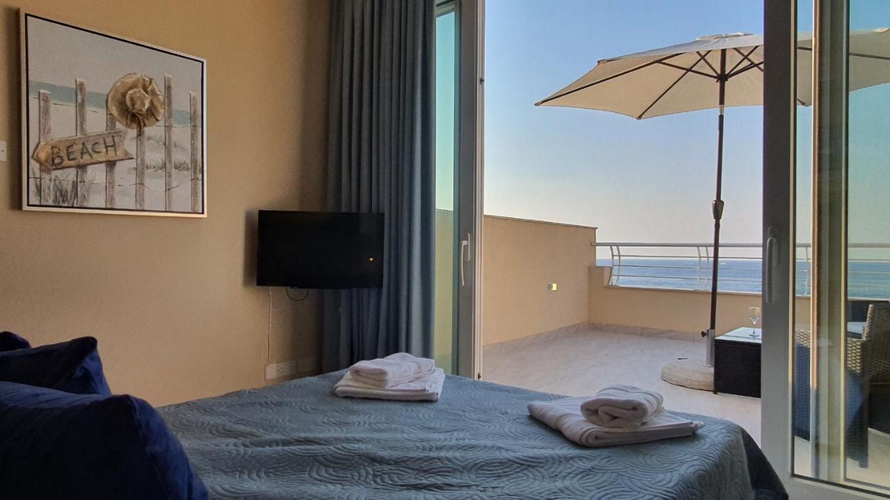 Bay Square Penthouse 1