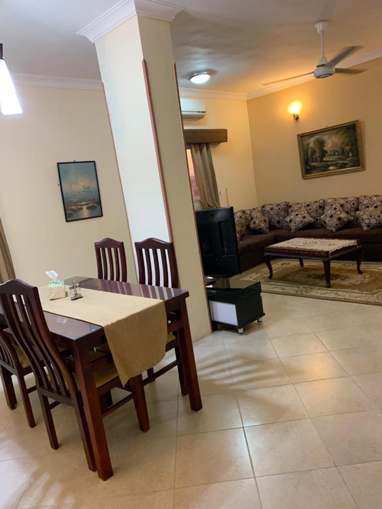 شقة سكنية ذات طابع عائلى متميز بها كافة الامكانيات من فلتر ماء وواى فاى 1