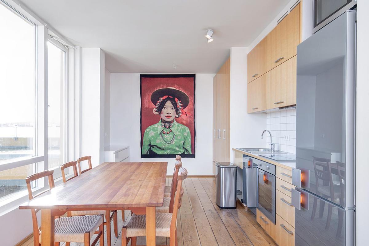 Penthouse Apartment with Panasonic Mountain View 1