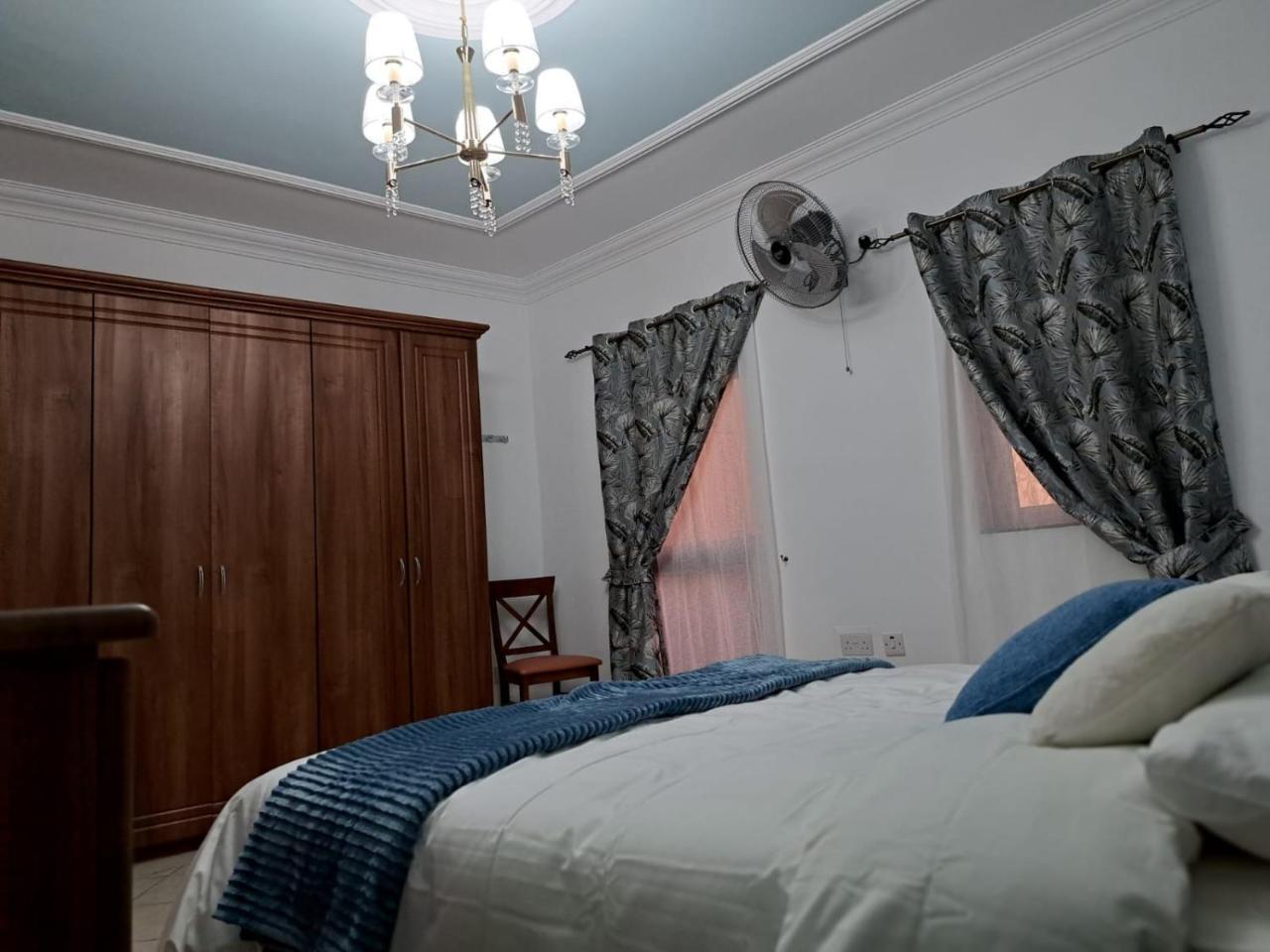 Seafront Apartment in St. Paul's Bay 2