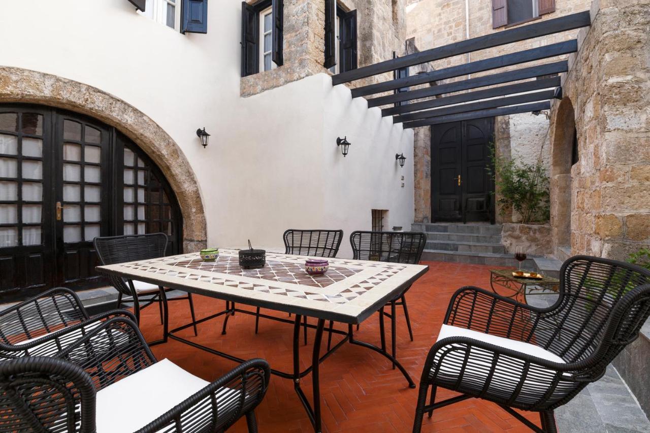 Belvedere Medieval Villa 1