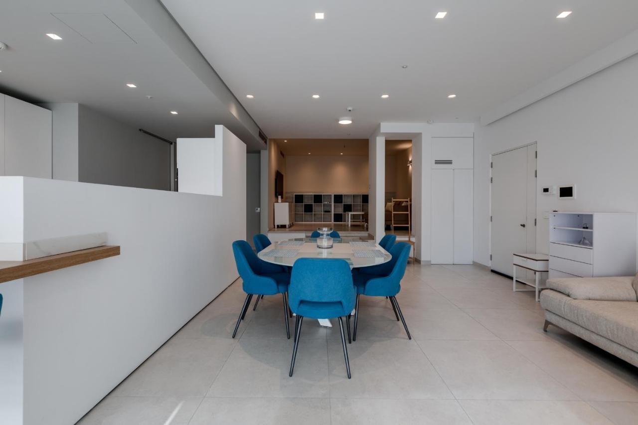 Modern Apartment in the Center of St Julians by Arcobnb 2