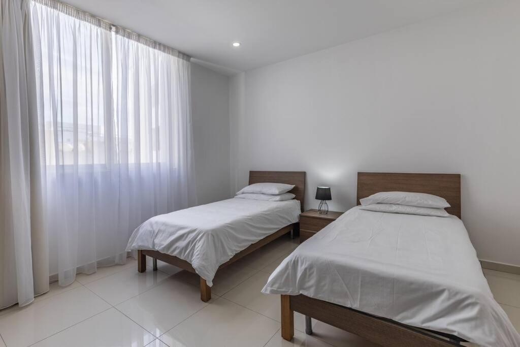 Sf Homes - Flat 4 New & Modern Apartment in Bugibba - 2 Minute Walk From the Centre 2