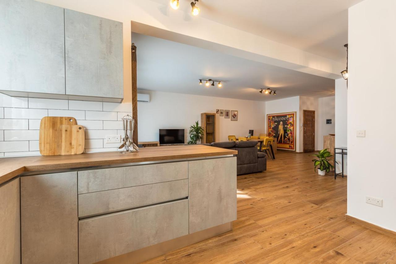 Sf Homes - Highly Finished & Spacious Apartment in Central Malta 1