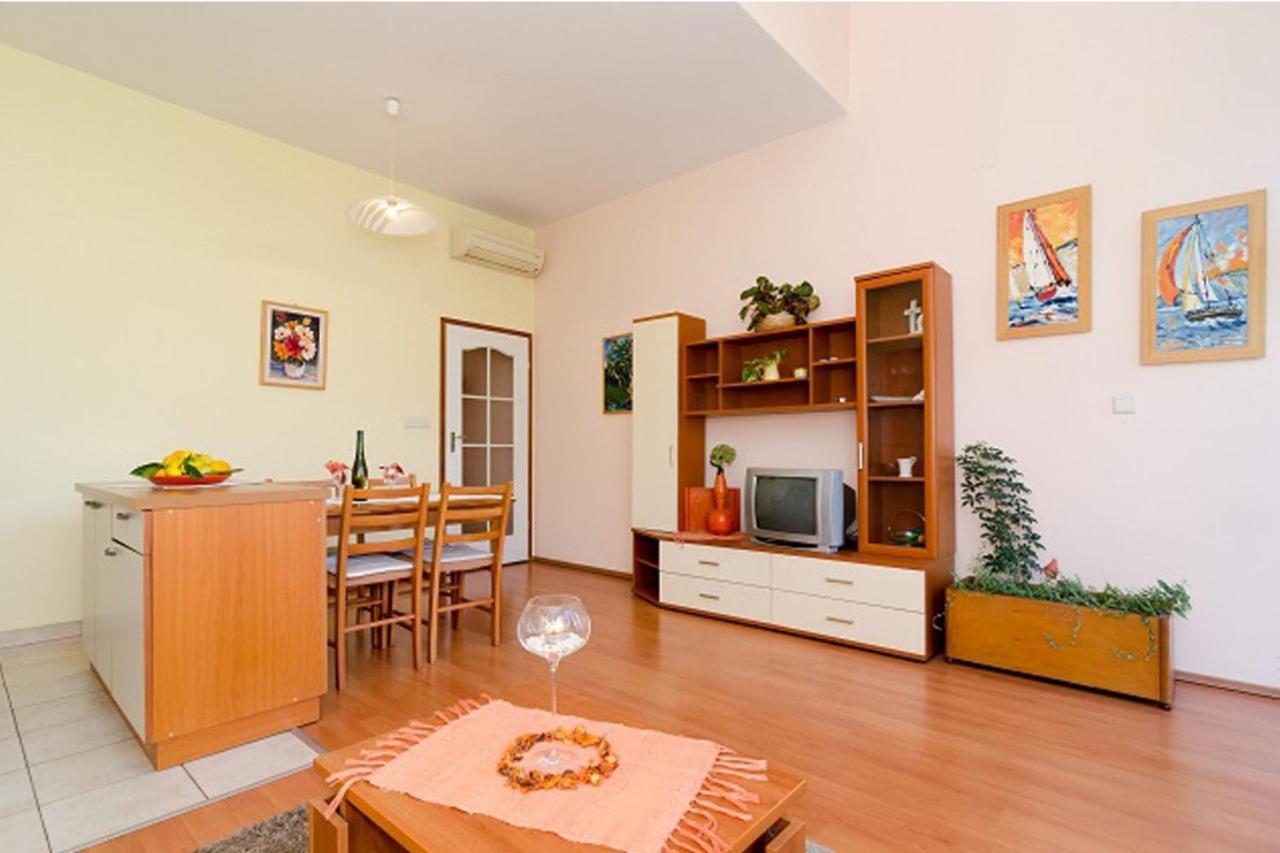 Family Apartment Paula 2