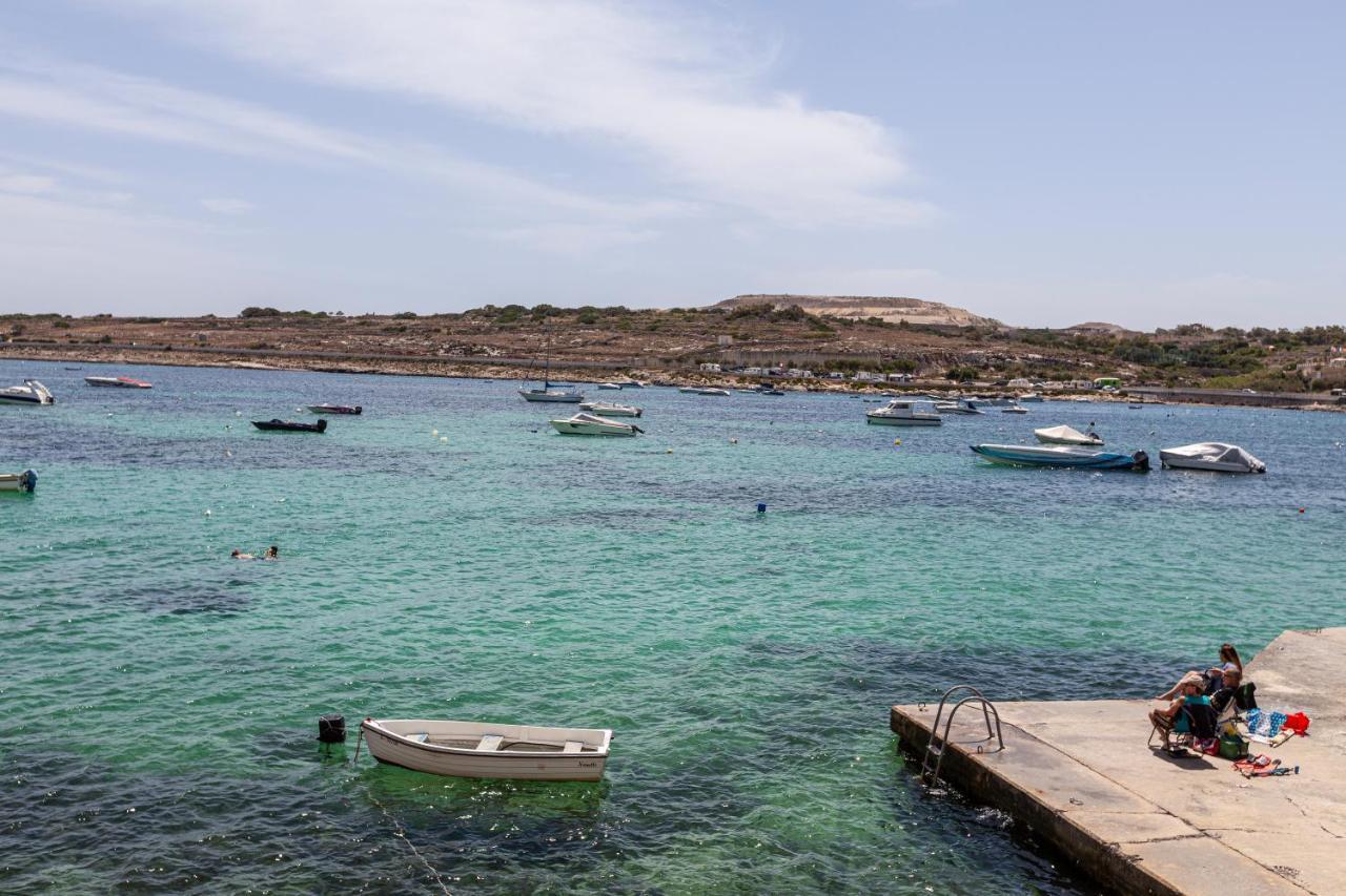 Z4 - Seafront Apartment 2