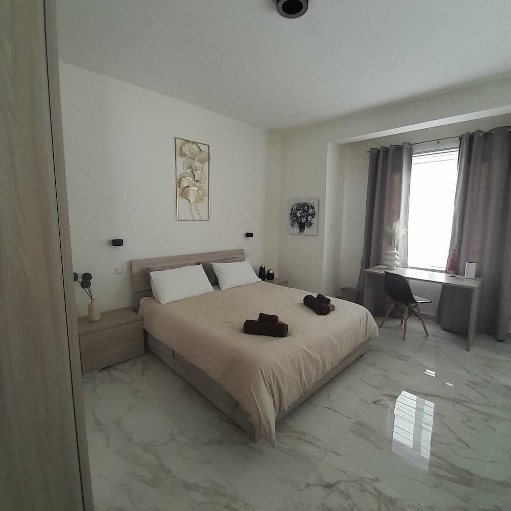 Inviting 1-Doublebed Apartment in Qawra 1