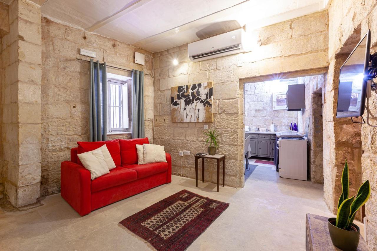 Brg34 - Historical Vittoriosa Townhouse 1