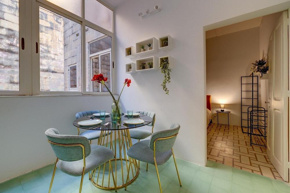 Modern Apartment Close To Valletta 1