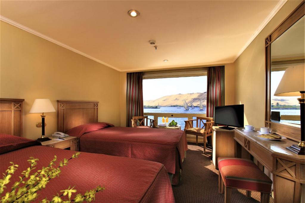 Iberotel Crown Emperor Cruise 4&7 Night From Luxor 2