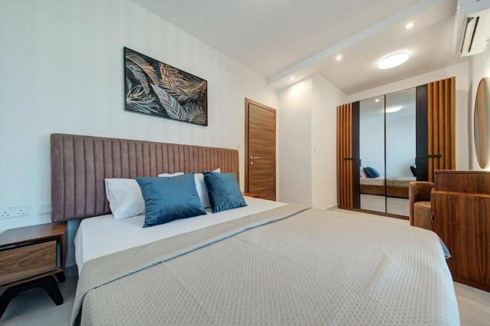 Central Apartments 2