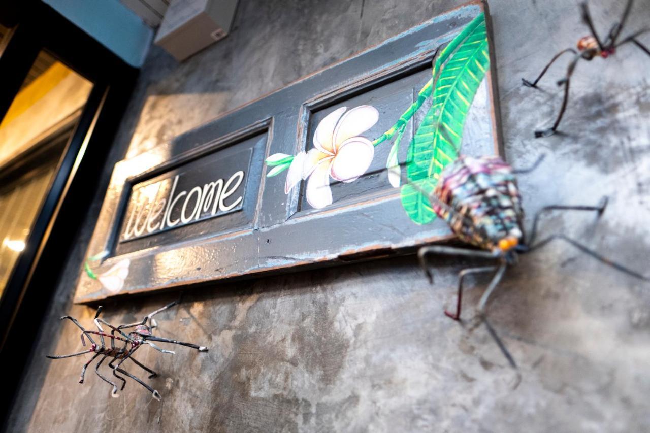 Check in My Hostel (Adults only)