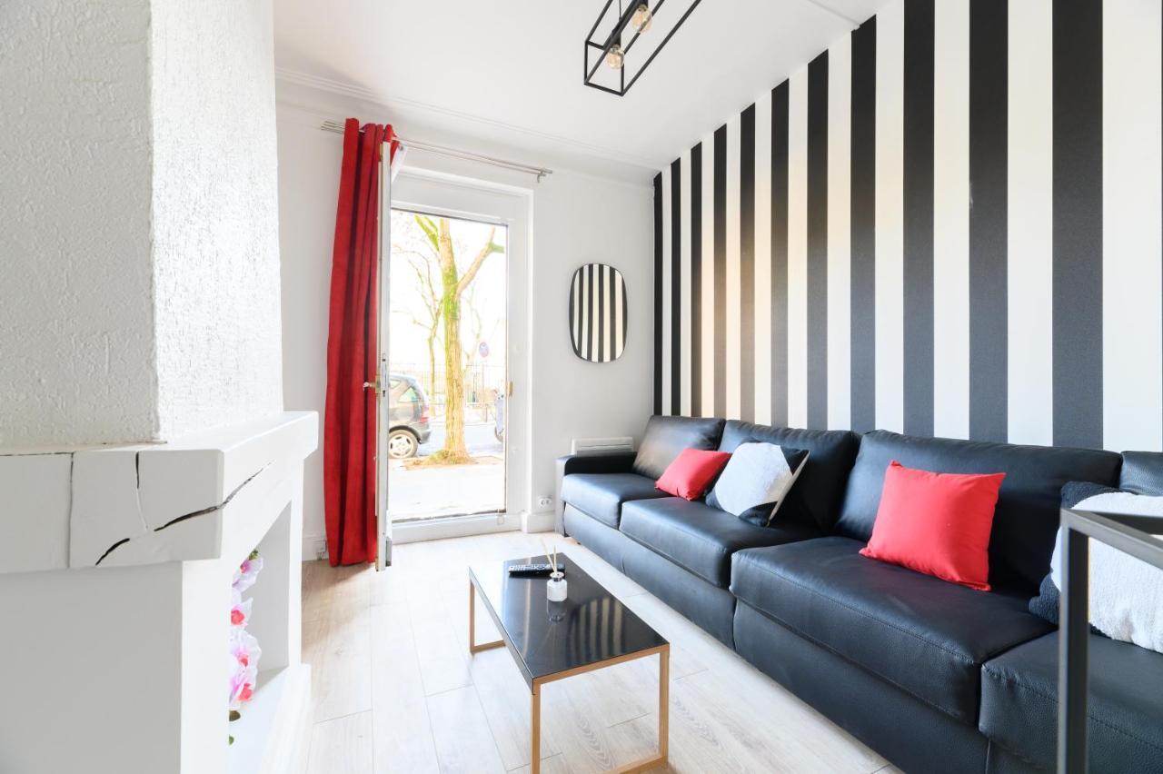 Daumier - New 2 Bdrs Flat Near la Seine