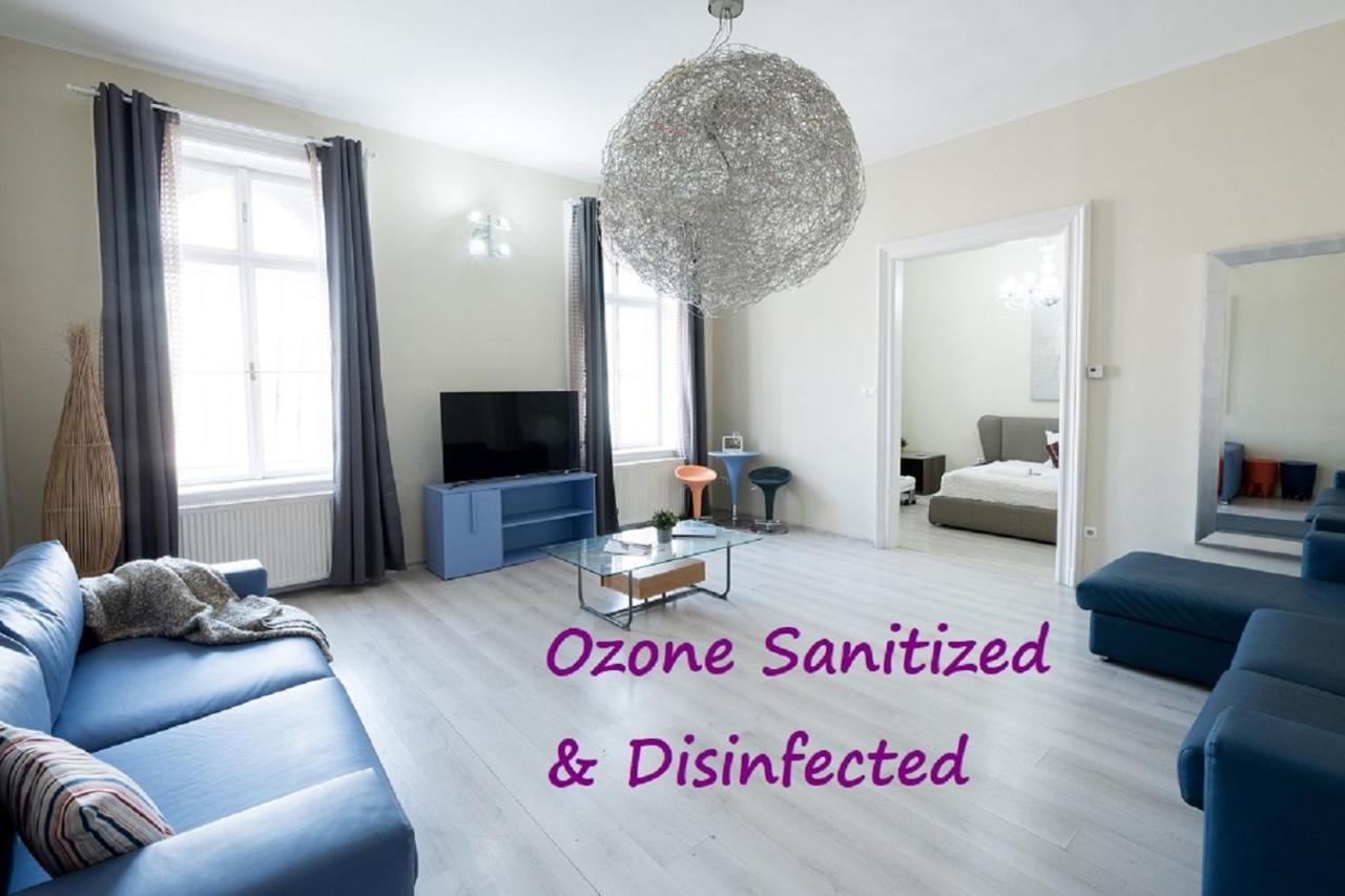 Budapesteasyflat Oktogon Lux