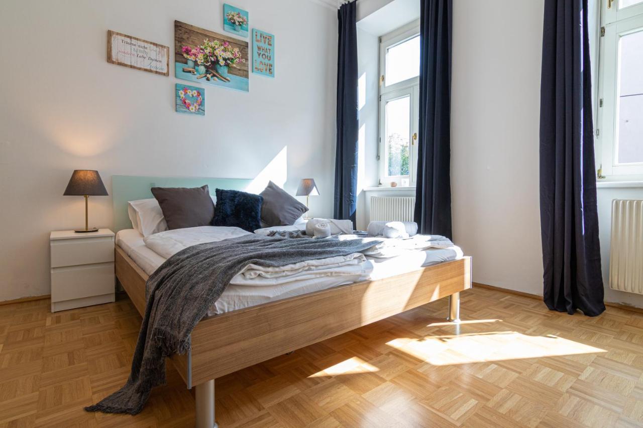 Yeshello Elegant Apartment Near Central Vienna