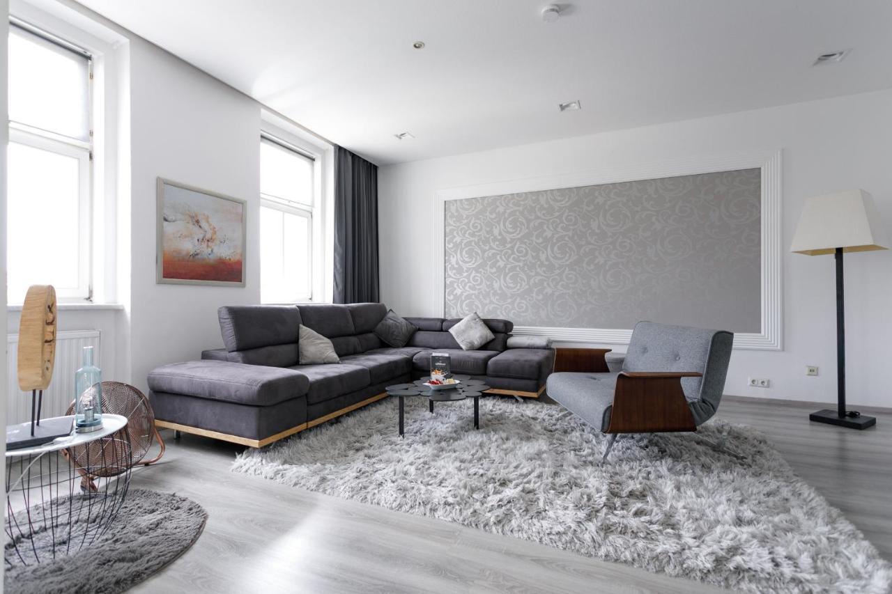 Central And Chic - Apartment Next To Metro U1